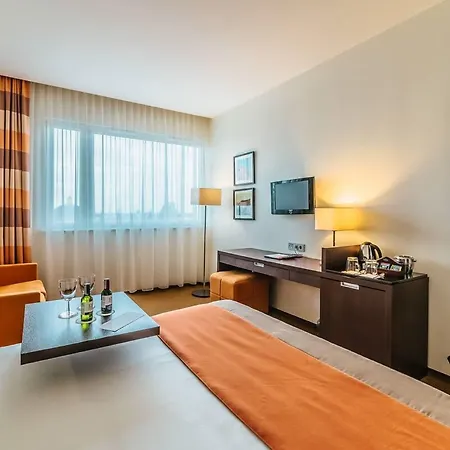 Desilva Warszawa Piaseczno Hotel 3*