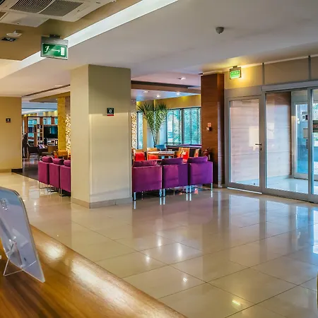 Desilva Warszawa Отель