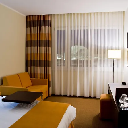 Desilva Warszawa פיאזשנו