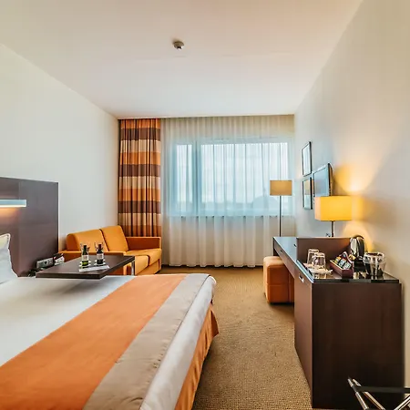 Desilva Warszawa פיאזשנו