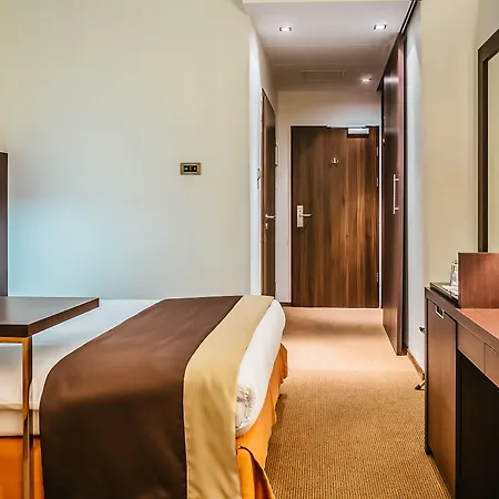 מלון Desilva Warszawa