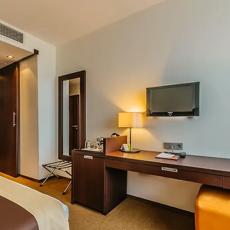 Отель Desilva Warszawa 3*