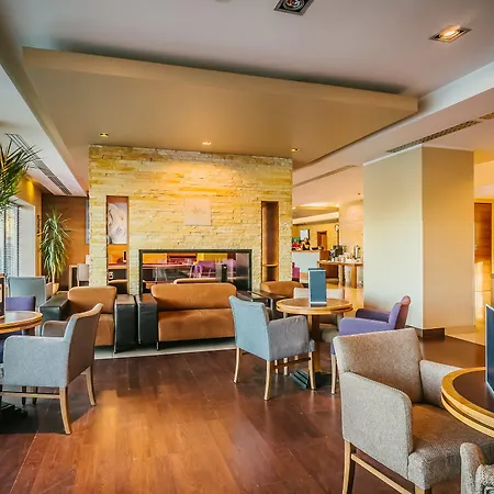 Desilva Warszawa Пясечно