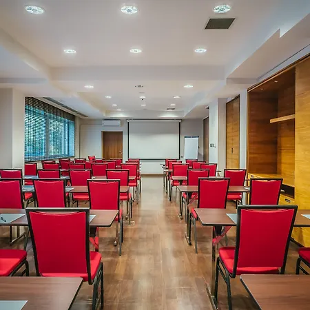 Desilva Warszawa מלון