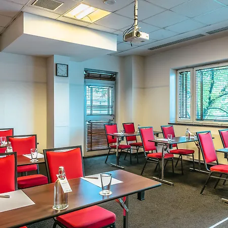 Desilva Warszawa Отель 3*