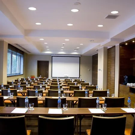 מלון Desilva Warszawa פיאזשנו