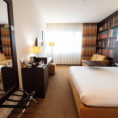 Готель Desilva Warszawa 3*