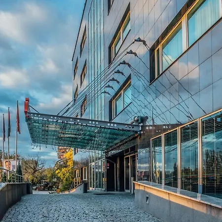 Desilva Warszawa Piaseczno Hotel 3*