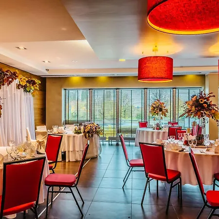 Desilva Warszawa Piaseczno Hotel 3*
