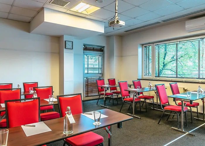 Desilva Warszawa Hotel 3*